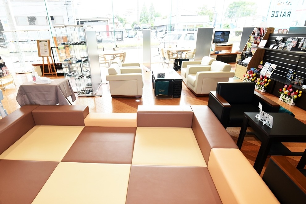 浦和東支店ショールーム写真