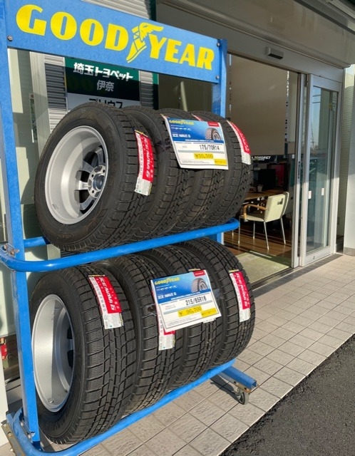 タイヤ特別特価商品1