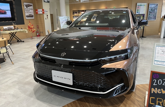 新型クラウン