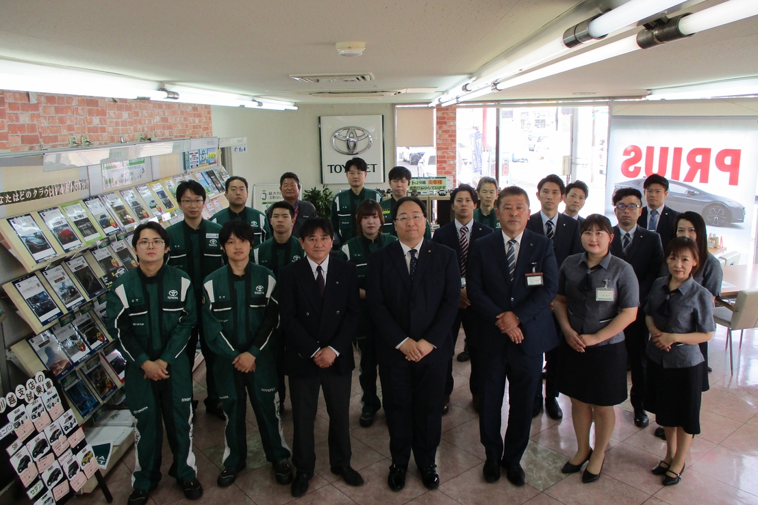 川越支店集合写真