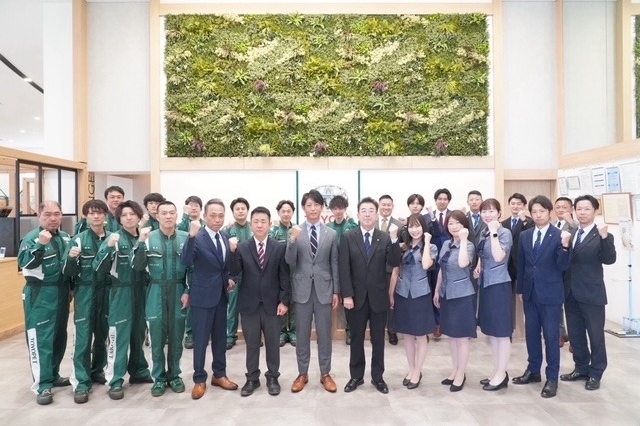 深谷支店集合写真