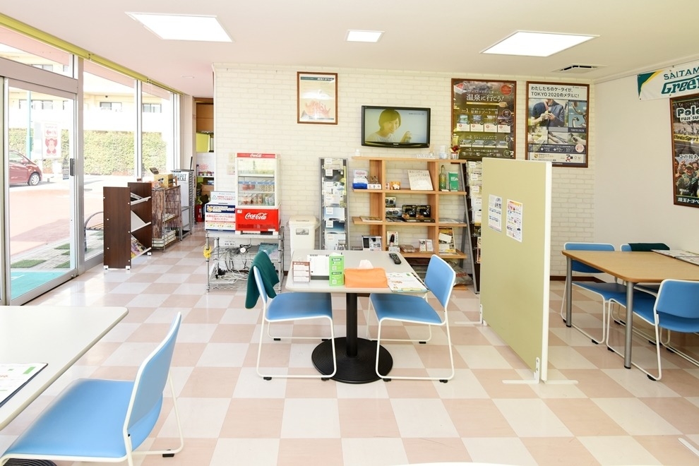U-carランド一平上尾店 ショールーム写真